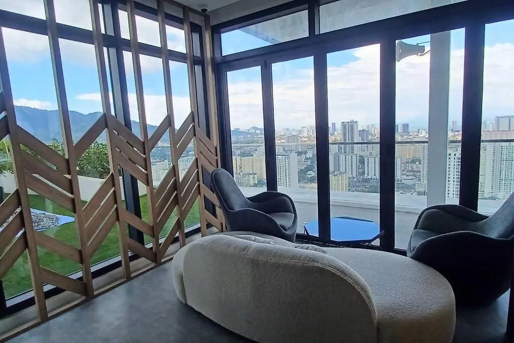 Stylish Urban Suite Penang - With Infinite Pool 日落洞 公寓