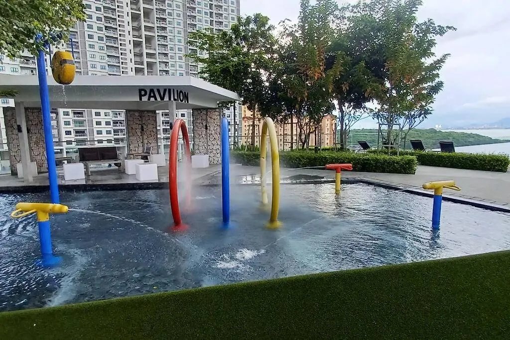 Stylish Urban Suite Penang - With Infinite Pool 日落洞 公寓