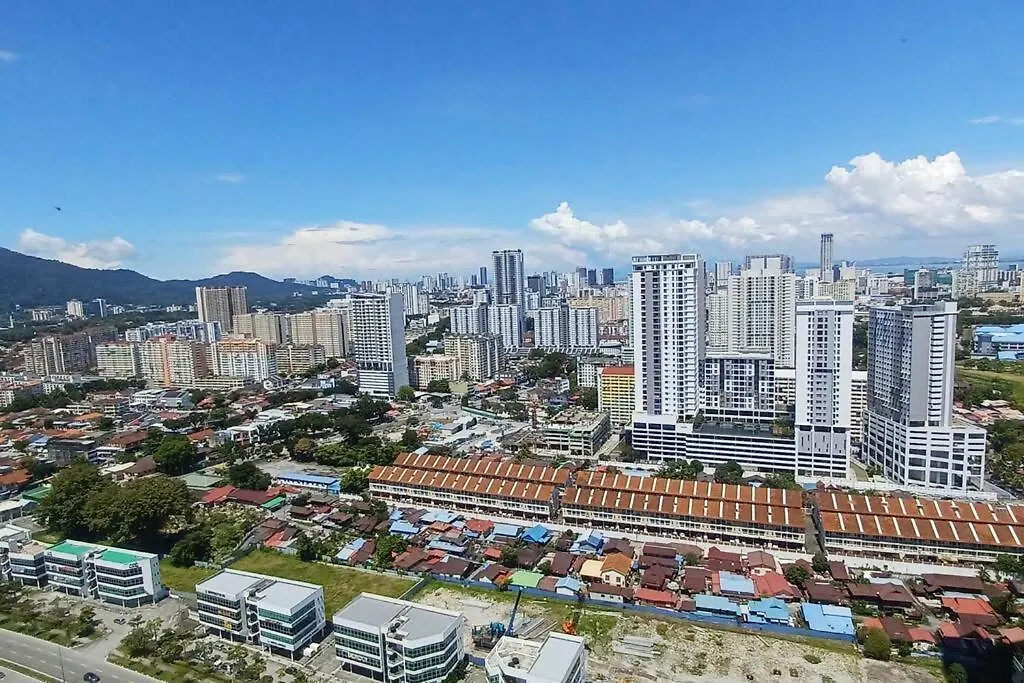 公寓 Stylish Urban Suite Penang - With Infinite Pool 日落洞 马来西亚