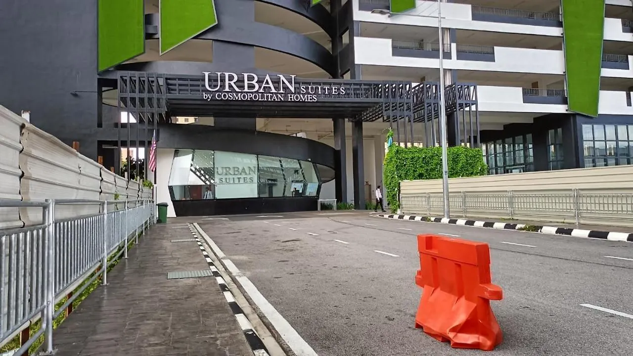 Stylish Urban Suite Penang - With Infinite Pool 日落洞 马来西亚